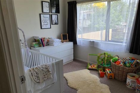 Photo of property in 39 Jaemont Avenue, Te Atatu South, Auckland, 0610