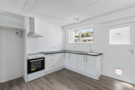 Photo of property in 23d Oranga Street, Marfell, New Plymouth, 4310