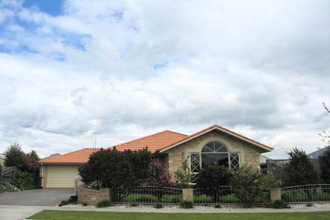 Photo of property in 9 Monaco View, Stoke, Nelson, 7011