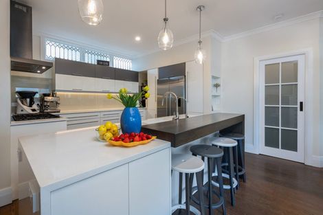 Photo of property in 33 Ewen Street, Hauraki, Auckland, 0622