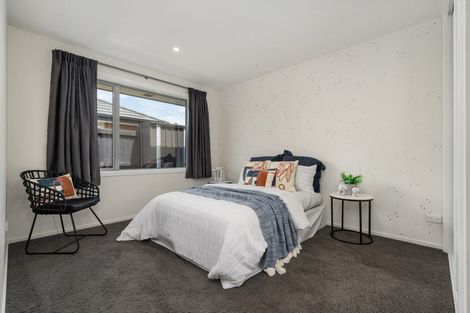 Photo of property in 40 Brockelbank Drive, Kaiapoi, 7630