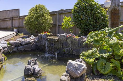 Photo of property in 5 Te Hatepe Avenue, Taupo, 3330