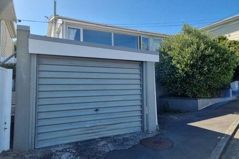 Photo of property in 21 Fernhill Terrace, Wadestown, Wellington, 6012