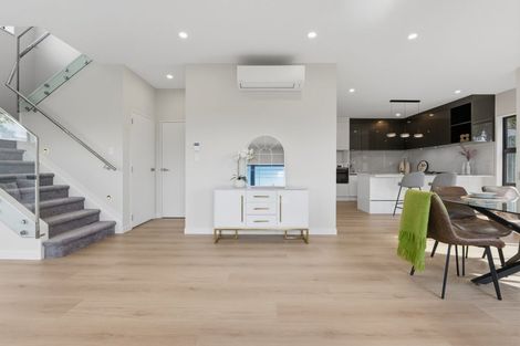 Photo of property in 141a Seabrook Avenue, New Lynn, Auckland, 0600