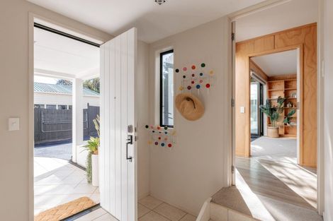 Photo of property in 278b Oceanbeach Road, Mount Maunganui, 3116