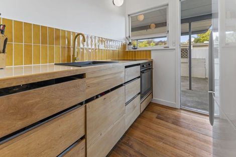 Photo of property in 11 Golf Road, Tahunanui, Nelson, 7011