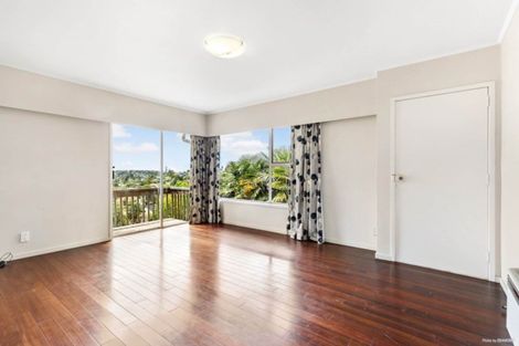 Photo of property in 2/581 East Coast Road, Browns Bay, Auckland, 0630