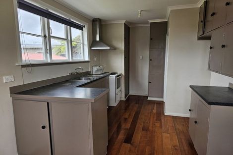 Photo of property in 33 Awarua Street, Elsdon, Porirua, 5022