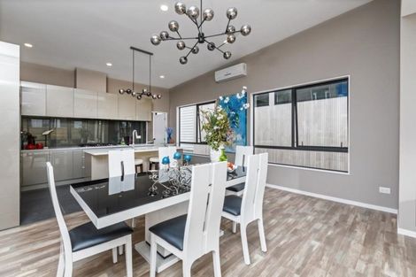 Photo of property in 29 Ascension Crescent, Orewa, 0931