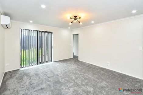 Photo of property in 4a Romney Place, Manurewa, Auckland, 2102