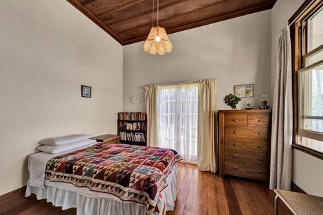 Photo of property in 215 Smart Road, Hillsborough, New Plymouth, 4372