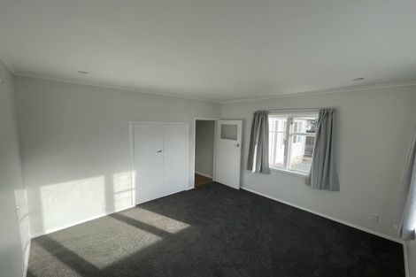 Photo of property in 19 Beauchamp Street, Tawa, Wellington, 5028