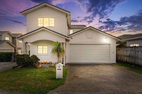 Photo of property in 15 Mulvaney Crescent, Henderson, Auckland, 0612