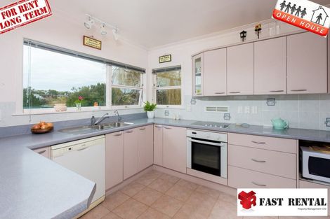 Photo of property in 30 Nigel Road, Browns Bay, Auckland, 0630
