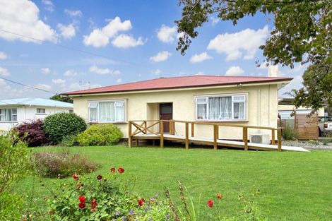 Photo of property in 15 Neptune Street, Dannevirke, 4930