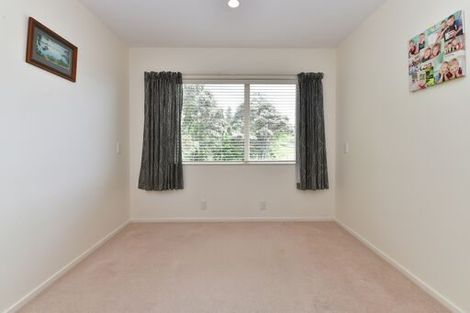 Photo of property in 35a Elliston Crescent, Stanmore Bay, Whangaparaoa, 0932