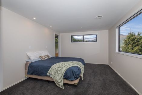 Photo of property in 14 Charles Court, Lake Hawea, Wanaka, 9382