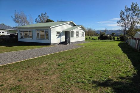 Photo of property in 5 Grey Street, Woodville, 4920