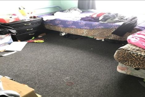 Photo of property in 2/10 Southview Place, Wattle Downs, Auckland, 2102