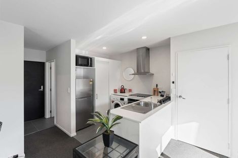 Photo of property in 8 League Lane, Phillipstown, Christchurch, 8011