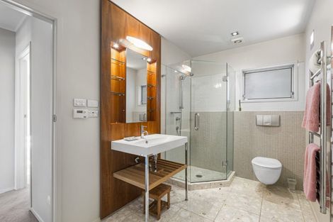 Photo of property in 36 Lake View Road, Takapuna, Auckland, 0622