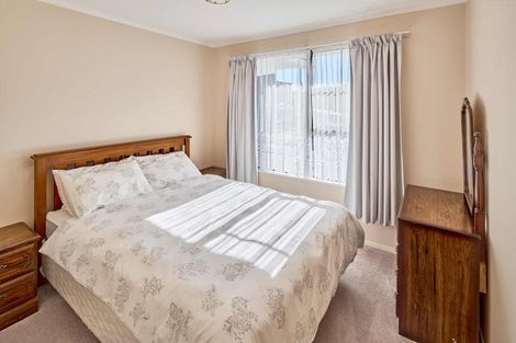 Photo of property in 84 Cunliffe Street, Churton Park, Wellington, 6037