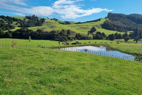 Photo of property in 11 Millett Road, Whangaripo, Wellsford, 0972