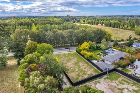 Photo of property in 409 Sawyers Arms Road, Harewood, Christchurch, 8051