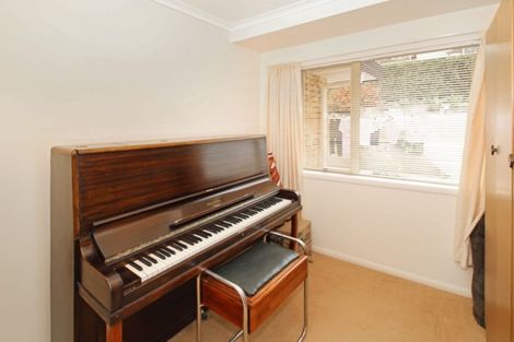 Photo of property in 16 Thames Street, Welbourn, New Plymouth, 4310