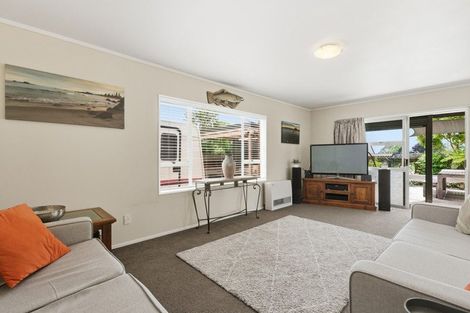 Photo of property in 25 Hookey Drive, Te Puke, 3119