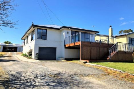 Photo of property in 49 Lowestoft Street, Balclutha, 9230