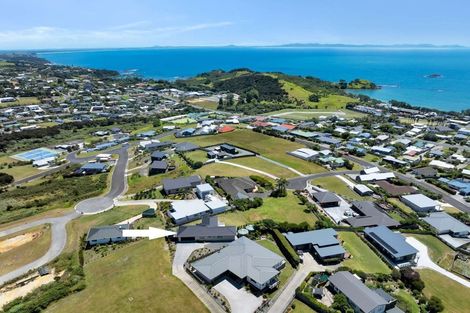 Photo of property in 22 Midgard Road, Coopers Beach, 0420