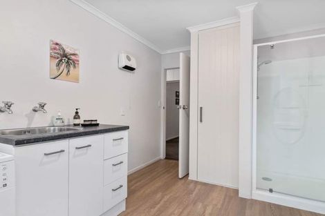 Photo of property in 5 Summit Road, Lake Okareka, Rotorua, 3076