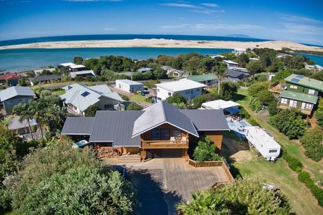 Photo of property in 21 Devon Street, Mangawhai Heads, Mangawhai, 0505
