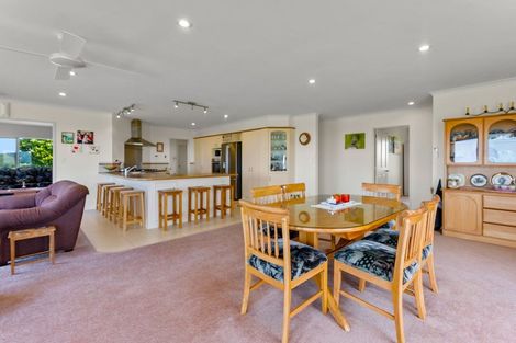 Photo of property in 107 Fuller Road, South Head, Helensville, 0874