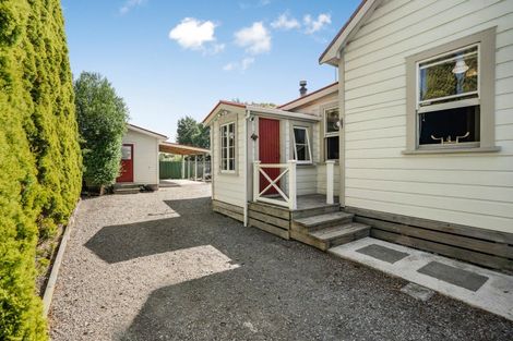 Photo of property in 44c Brandon Street, Featherston, 5710