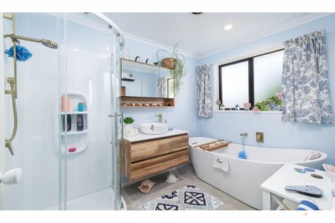 Photo of property in 1 Pitman Place, Waimate, 7924