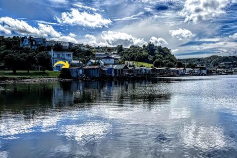Photo of property in 1 Onepoto Road, Titahi Bay, Porirua, 5022