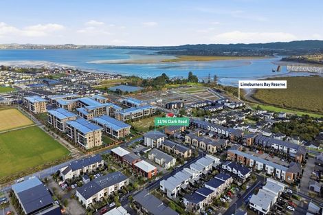 Photo of property in 11/96 Clark Road, Hobsonville, Auckland, 0616
