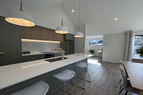 Photo of property in 19 Walton Way, Lower Shotover, 9304
