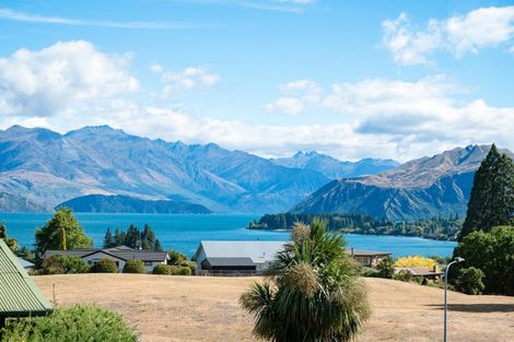 Photo of property in 37 Faulks Terrace, Wanaka, 9305