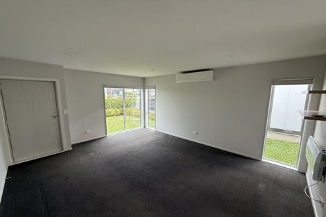 Photo of property in 21 Regiment Road, Papakura, 2110