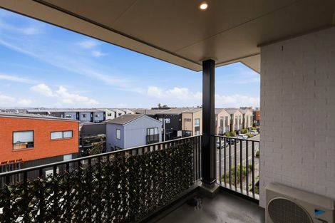 Photo of property in 11/96 Clark Road, Hobsonville, Auckland, 0616