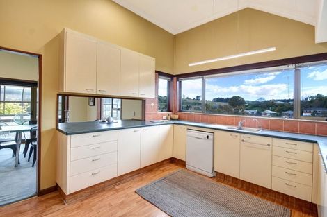 Photo of property in 4d Edinburgh Street, Green Island, Dunedin, 9018