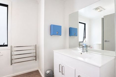 Photo of property in 1/61 Cabourne Drive, Glenview, Hamilton, 3206