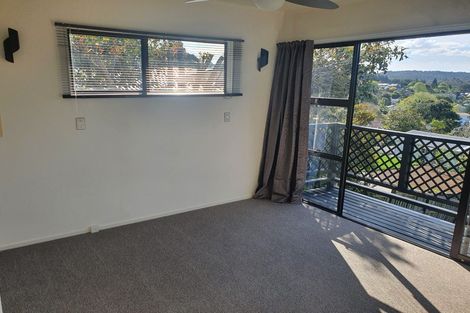 Photo of property in 21 Hillcrest Road, Hatfields Beach, Orewa, 0931