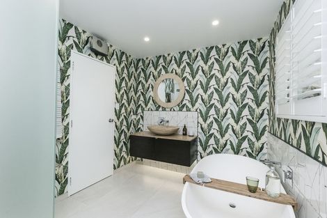 Photo of property in 287 South Karori Road, Karori, Wellington, 6012