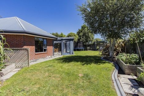 Photo of property in 22 Welsford Street, Woodend, 7610