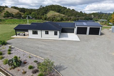 Photo of property in 566 Kara Road, Maungatapere, 0179