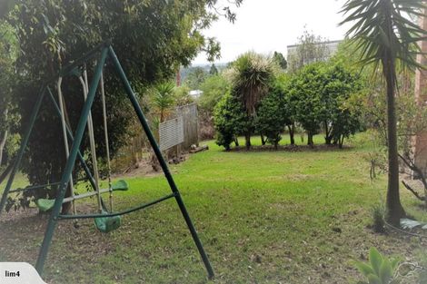 Photo of property in 31 Gilfillan Street, Blockhouse Bay, Auckland, 0600